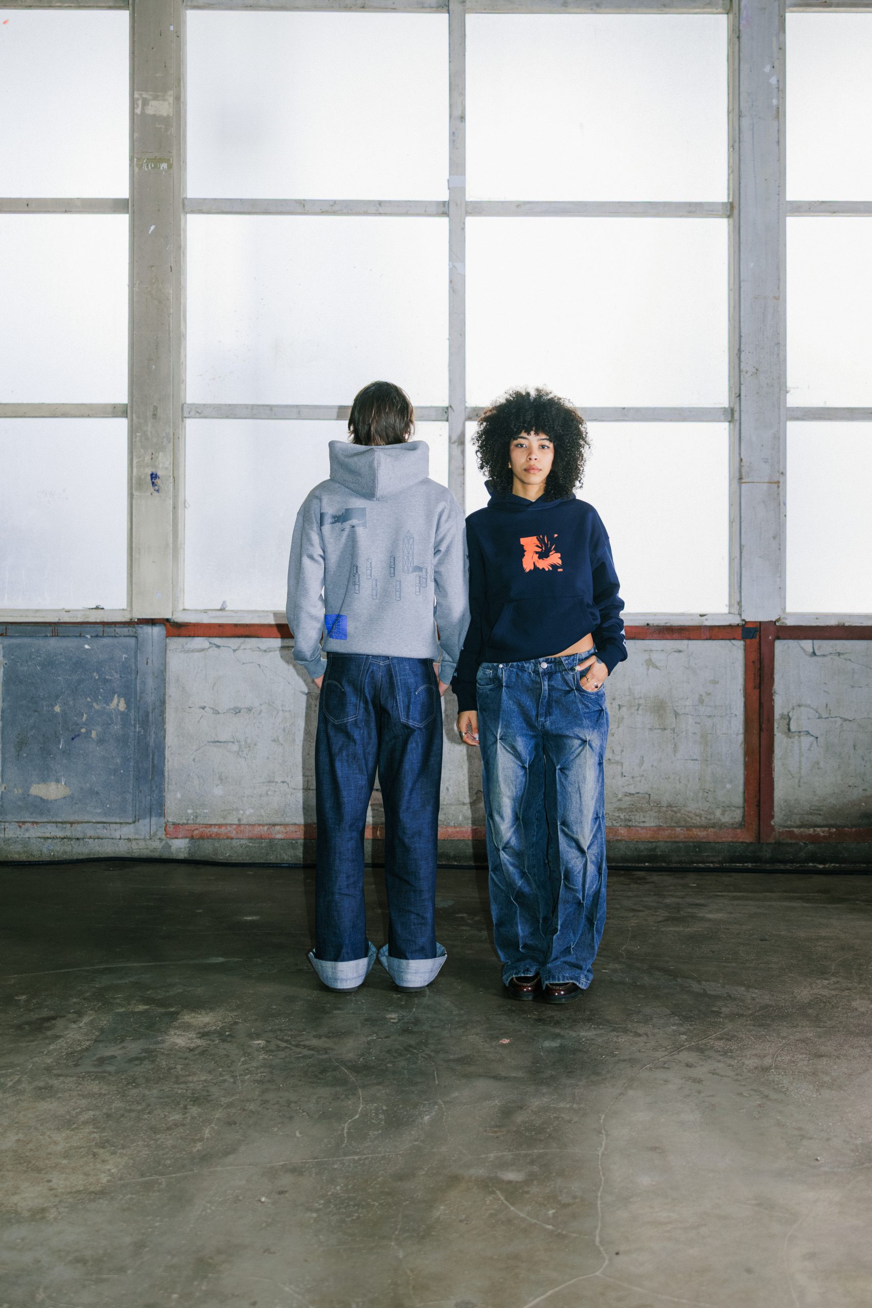 28_PARADIGM_MERCH113547_SANDERVANDEVEN